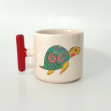 Mor Mürekkep Su Kaplumbağası Baskılı Kırmızı Kulplu T Kupa Bardak Fincan Mug
