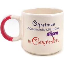 Mor Mürekkep Öğretmen Öğrencinin Gülüşüne Düşen Ilk Cemredir Baskılı Kırmızı Kulplu P Kupa - Öğretmene Hediye