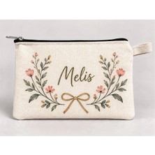 Mor Mürekkep Kişiye Özel Fiyonk Çiçek Çelengi Baskılı Fermuarlı Kalemlik 20X10 cm Kalem Kutusu