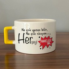 Mor Mürekkep Ne Çok Gezen Bilir Ne Çok Okuyan Baskılı Sarı Kulplu Kare Kupa Bardak Fincan Mug