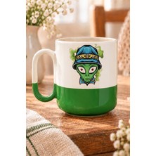 Mor Mürekkep Mavi Şapkalı Uzaylı Baskılı Yeşil Alt Yarısı Renkli Arya Kupa Bardak Fincan Mug