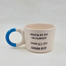 Mor Mürekkep Herkesin Bir Yeri Var Kalbimizde Baskılı Mavi Kulplu Prime Kupa Bardak Fincan Mug