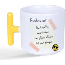 Mor Mürekkep Kendime Not: Bu Hayatta Emeklerimin Karşılığını Baskılı Sarı Kulplu T Kupa Bardak Fincan Mug