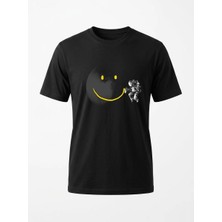 Artwork Astronot Smiley Baskılı Siyah Unisex Tişört, Uzay Temalı Grafik Tasarım, Günlük Rahat Kısa Kollu T-Shirt