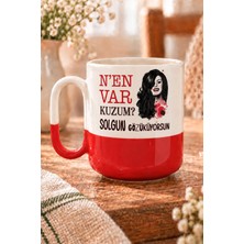 Mor Mürekkep Nen Var Kuzum Baskılı Kırmızı Alt Yarısı Renkli Arya Kupa Bardak Fincan Mug