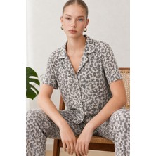 Kadın Kısa Kollu Rahat Gri Pijama Takımı 4731