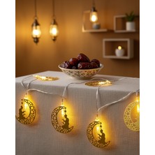 Ramazan Temalı Ay Içinde Secde Eden Adam LED Peri Işığı