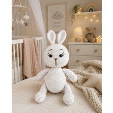 MentorAly El Yapımı Amigurumi Tavşan Oyuncak 28 cm – Organik Görünümlü Örgü Bebek Oyuncağı