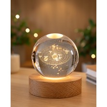 Kaliteyi Bul Işıklı Kristal Küre Modern Ahşap Tabanlı Dekor