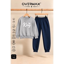 Overmax King Baskılı Çocuk Eşofman Takımı – Kapüşonsuz Sweatshirt & Eşofman Altı