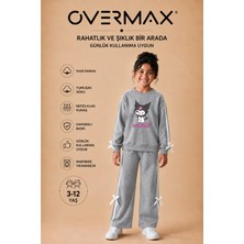 Overmax Kız Çocuk Şerit ve Fiyonk Detaylı Kuromi Baskılı Eşofman Takımı – 3-12 Yaş