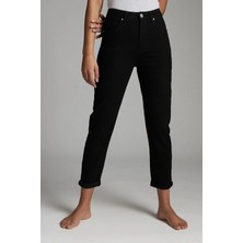 Beeke Solmayan Siyah Süper Yüksek Bel Likralı Mom Kot Pantolon Jeans