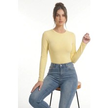 Kadın Açık Sarı Bisiklet Yaka Slim Fit Ultra Soft Yumuşak Esnek Likralı Pamuklu Basic Body&bluz