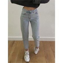 Beeke Leo 90's Dora Mona Mavi Kar Yıkama Mom Jean Kadın Boyfriend Yüksek Bel Likralı
