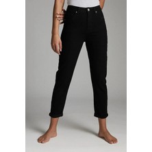 Beeke Solmayan Siyah Süper Yüksek Bel Likralı Mom Kot Pantolon Jeans