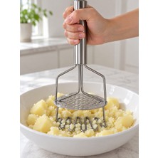 Metal Patates Ezici, Delikli Disk ve Kıvrımlı Tel Tabanlı Püre Ezici