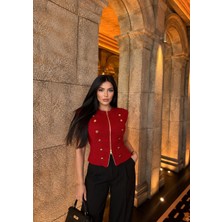 Elora Atelier PANKOU ÇİN DÜĞME DETAYLI KIRMIZI TRİKO YELEK