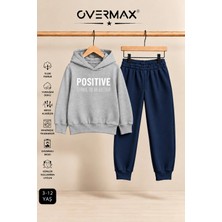 Overmax Positive Baskılı Çocuk Kapüşonlu Eşofman Takımı – 3-12 Yaş
