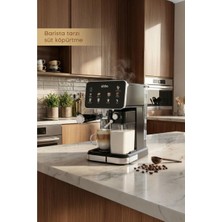 Happy Trend SCM‑2995 Pro Kapsüllü & Toz Kahve Espresso Makinesi – 20 Bar Basınç, Süt Haznesi, Dokunmatik