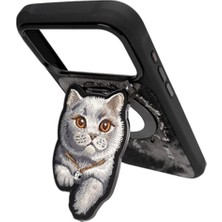 Nimmy Standlı iPhone 18 Pro Max Uyumlu Magsafe Nakışlı Kedi Ayna Detay Gerçek Kot Detaylı Kılıf