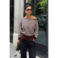 Bejna Kadın Çizgili Asimetrik Düşük Yaka Soft Triko Bluz