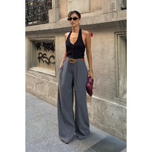 Bejna Kadın Kemer Detaylı Pileli Wide Leg Dokuma Pantolon