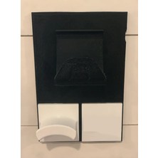 3D Baskı Duvara Monte Oyun Kolu ve Kulaklık Askısı Siyah Beyaz Panel Tasarımlı Duvar Organizeri