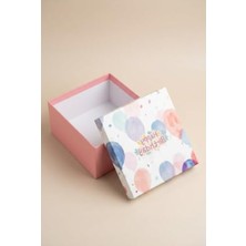 Die Grup Doğum Günü Için 26X26X13 cm Boyutunda Premium Karton Hediye Kutusu