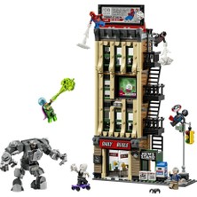 LEGO Marvel Örümcek Adam Vs. Mysterio Daily Bugle 76342