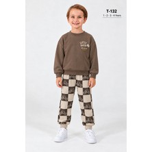 Poyraz Kids Erkek Çocuk Baskılı Sweatshirt ve Damalı Pantolon 2’li Takım T-132