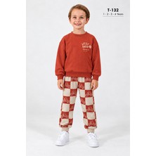 Poyraz Kids Erkek Çocuk Baskılı Sweatshirt ve Damalı Pantolon 2’li Takım T-132