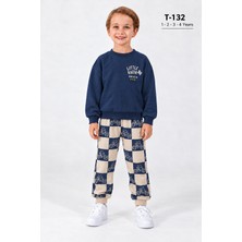 Poyraz Kids Erkek Çocuk Baskılı Sweatshirt ve Damalı Pantolon 2’li Takım T-132