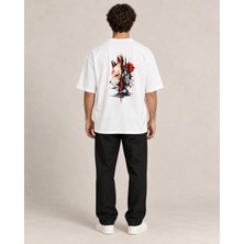 Can Moda Canmoda Beyaz Kitsune ve Şehir Baskılı Unisex Tişört