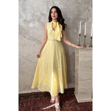 Maxi Modena Sarı Brodeli Boynundan Bağlamalı Elbise - Sarı