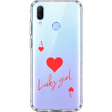 Mobilpad Huawei P Smart 2019 Uyumlu Lucky Girl Desenli Şeffaf Telefon Kılıfı