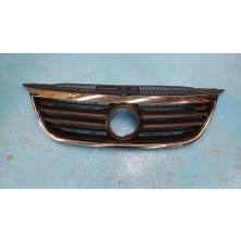 Volkswagen - Ön Panjur (Krom Çerçeve Içi Siyah) Tiguan 2009-