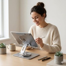 Kawin Heartz 360 Derece Sonsuz Pozisyonda Dönebilen Katlanabilir Metal Alaşımlı Yükseklik ve Açı Ayarlı Kaydırmaz Telefon ve Tablet Standı (Kristal Tablet Standı 173)