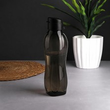 Vera Concept Store Pratik Kapaklı Spor Matara 750 Ml, Günlük Kullanım Için Taşınabilir Su Şişesi, Renk Seçenekli (Siyah)