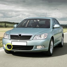 Skoda Octavia 2009-2012 Için Ön Tampon Alt Sağ Izgara Parçası 1Z0853666C