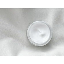 Yoğun Nemdirici Bakım Kremi Hyaluronic Cream Tüm Cilt Tipleri Için