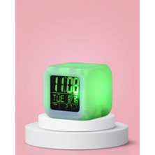 Mabelme Store Renk Değiştiren LED Dijital Küp Saat