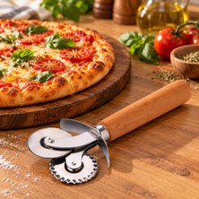 Kawin Genel Deinhaus Pizza ve Hamur Kesici – Ahşap Saplı Çift Bıçaklı Paslanmaz Çelik, Düz ve Tırtıklı Bıçaklı Dilimleyici | Profesyonel Mutfak Aracı