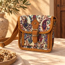 Eos Kolektif Taba Krem Paisley Desenli Goblen Kemer Detaylı Mini Çapraz Çanta