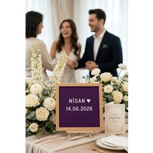 Partixa Ahşap Harfli Yazı Panosu 25,5X25,5 cm Premium Gerçek Çam Çerçeve 340 Parça Harf Seti Standlı Duvara Asılabilir Keçe Içli