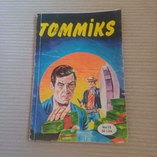 Tommiks - No 15 Ceylan Yayinlari  Tükenmez Kalem Cizigi Harici Temiz Durumdadir No:15 ve 50 Lira Fiyatıyla Belirtilmiştir. Klasik Kovboy Temalı Illüstrasyona Sahiptir.82 Sayfa