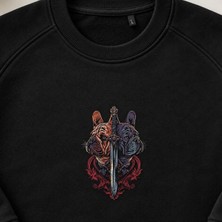 Kılıçlı Yarım Fransız Bulldog Nakışlı Bisiklet Yaka Sweatshirt Unisex
