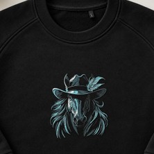 Tüylü Şapkalı Kovboy Atı Nakışlı Bisiklet Yaka Sweatshirt Unisex