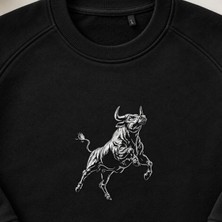 Hücum Eden Boğa Rodeo Nakışlı Bisiklet Yaka Sweatshirt Unisex
