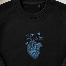 Anatomik Kalp Mavi Kuş Gotik Nakışlı Bisiklet Yaka Sweatshirt Unisex