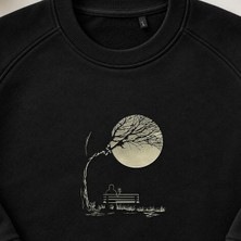 Ay Işığında Yalnız Adam Nakışlı Bisiklet Yaka Sweatshirt Unisex